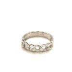 Band Shape White Gold 18K Diamond Ring