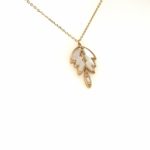 SNK0012456 Leaf Pendant 18k gold with Chain Gold
