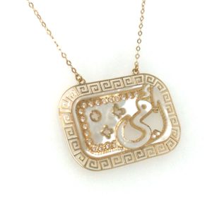 18K Yellow Gold Rectangle Mom Pendant
