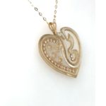 18K Yellow Gold Heart Flower Pendant