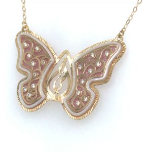 18K Yellow Gold Butterfly Mop Pendant