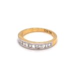 01-0157-C 18k Yellow Gold Diamond Ring