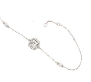 BRWR0228034B 18K Diamond Bracelet