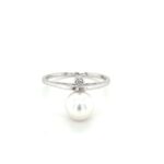 6468 18k White Gold Pearl Diamond Ring