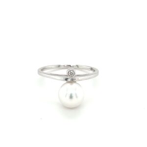 6468 18k White Gold Pearl Diamond Ring