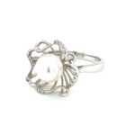 WDR12315 18k White Gold Pearl Diamond Ring