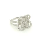 416172 18K White Gold Diamond Ring