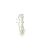 475203 18K White Gold Diamond Ring